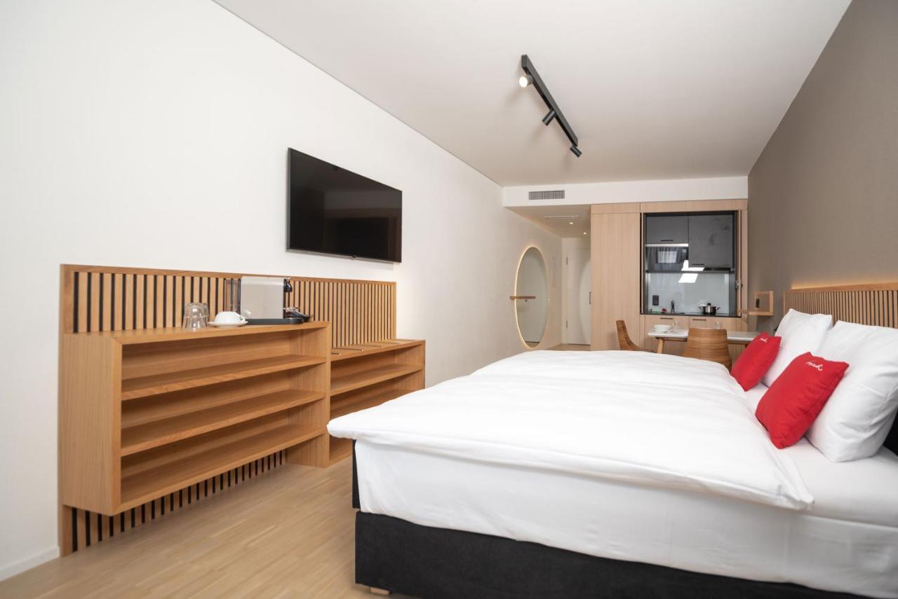 Tailormade Hotel Bab Bachenbuelach Bachenbulach Ngoại thất bức ảnh