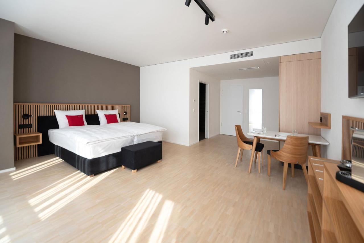 Tailormade Hotel Bab Bachenbuelach Bachenbulach Ngoại thất bức ảnh
