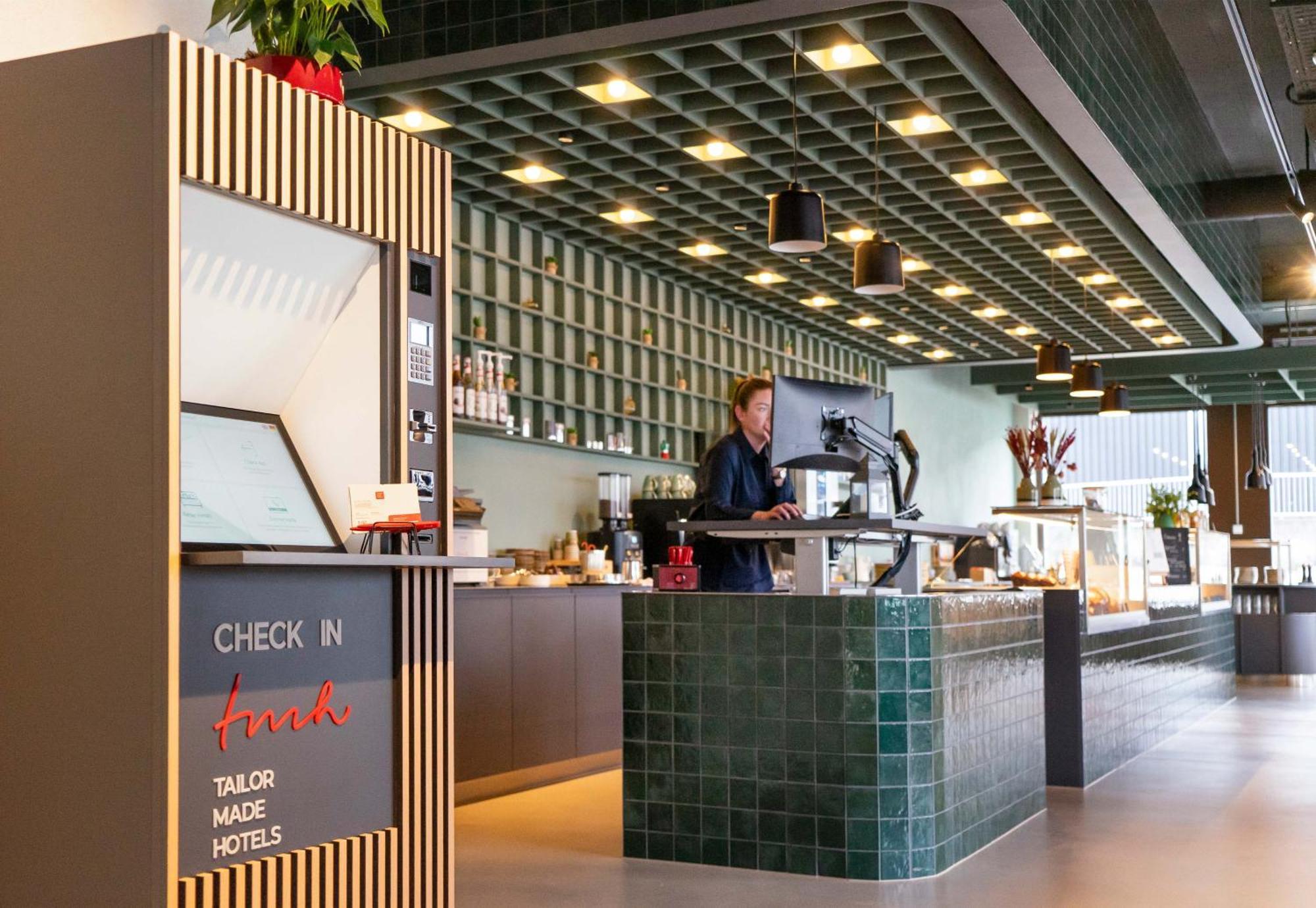 Tailormade Hotel Bab Bachenbuelach Bachenbulach Ngoại thất bức ảnh